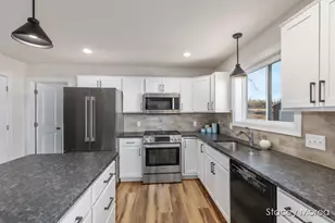 11791 Crystal Ridge Dr NE, Sparta, MI 49345 - Photo 10