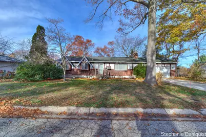 2118 Moulton Avenue, Muskegon, MI 49445 - Photo 2