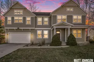 951 Katie Ct, Muskegon, MI 49441 - Photo 2