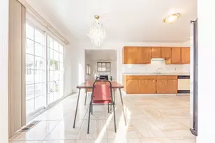 457 N Sybald St, Westland, MI 48185 - Photo 16