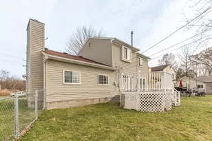 457 N Sybald St, Westland, MI 48185 - Photo 8