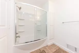 457 N Sybald St, Westland, MI 48185 - Photo 40