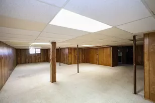 7233 Creeks Bend Dr, West Bloomfield, MI 48322 - Photo 14