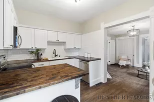 821 College Ave NE, Grand Rapids, MI 49503 - Photo 6