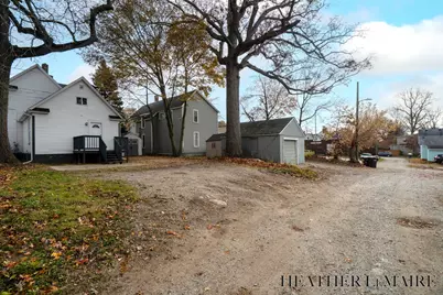 821 College Avenue NE, Grand Rapids, MI 49503 - Photo 28