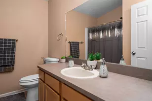 7366 Maplelawn Dr, Ypsilanti, MI 48197 - Photo 8