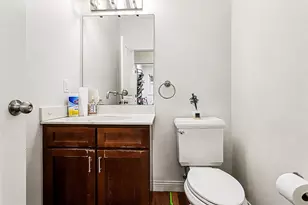 5250 Queen Victoria Ln, Kalamazoo, MI 49009 - Photo 12