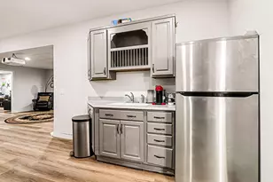 5250 Queen Victoria Ln, Kalamazoo, MI 49009 - Photo 38