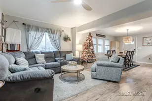 331 E Morrell St, Otsego, MI 49078 - Photo 2