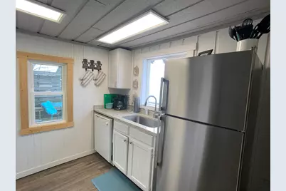 5537 Lakeshore Drive, Holland, MI 49424 - Photo 8