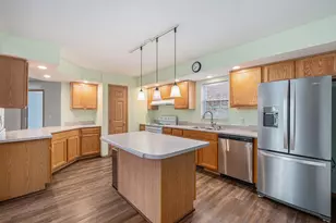 7808 Sunset Shores Dr, Canadian Lakes, MI 49346 - Photo 8