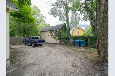 935 Osborne Street, Kalamazoo, MI 49001 - Photo 10