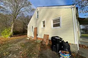 9167 Grandmont Ave, Detroit, MI 48228 - Photo 2