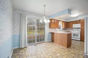 328 Thomas St, Allegan, MI 49010 - Photo 6