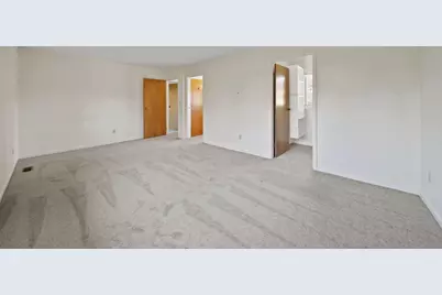 2812 S Wooddale Drive #2, Jackson, MI 49203 - Photo 20