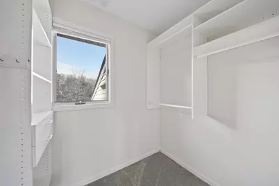 2812 S Wooddale Drive #2, Jackson, MI 49203 - Photo 24
