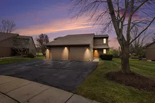 548 Park Pl, Saline, MI 48176 - Photo 2