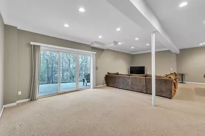 6057 Beachwood Drive, West Bloomfield, MI 48324 - Photo 46