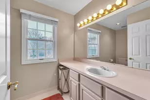 6057 Beachwood Dr, West Bloomfield, MI 48324 - Photo 30