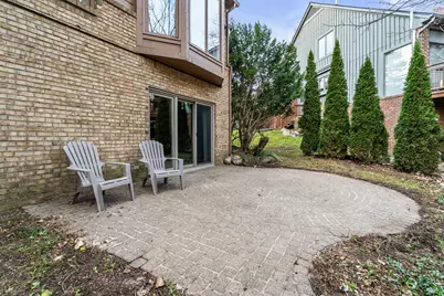 6057 Beachwood Drive, West Bloomfield, MI 48324 - Photo 48