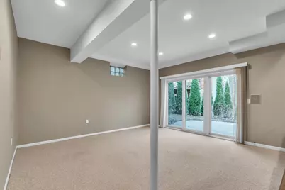 6057 Beachwood Drive, West Bloomfield, MI 48324 - Photo 44