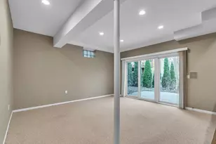 6057 Beachwood Dr, West Bloomfield, MI 48324 - Photo 44