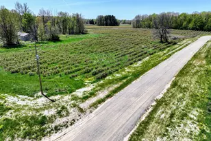 59091 Benny Ct, Grand Junction, MI 49056 - Photo 1
