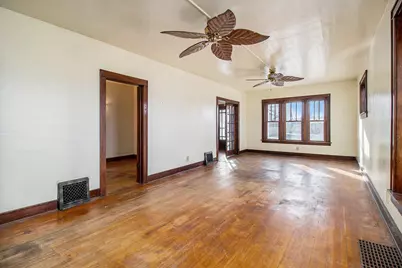 603 E Dowland Street, Ludington, MI 49431 - Photo 6