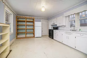 603 E Dowland St, Ludington, MI 49431 - Photo 10