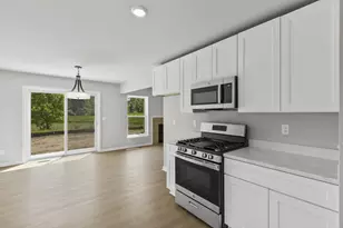 31627 Augusta Dr, Romulus, MI 48174 - Photo 4