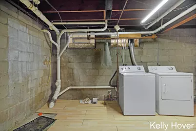 6185 Wing Avenue SE, Grand Rapids, MI 49512 - Photo 24