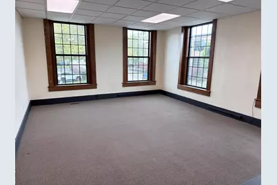 160 W Washington Avenue #B, Zeeland, MI 49464 - Photo 2