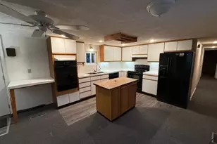 21275 Jefferson Rd, Morley, MI 49336 - Photo 18