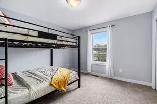 613 Trumpeter Bay Dr, Benton Harbor, MI 49022 - Photo 16