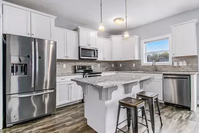 613 Trumpeter Bay Drive, Benton Harbor, MI 49022 - Photo 6