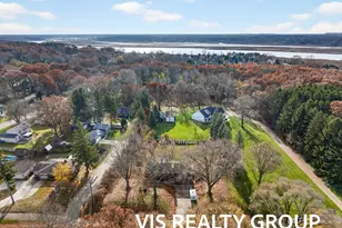 15746 Pruin St, Spring Lake, MI 49456 - Photo 64