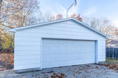 1521 Riblet Street, Muskegon, MI 49445 - Photo 38