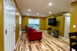 22727 Renford St, Novi, MI 48375 - Photo 6