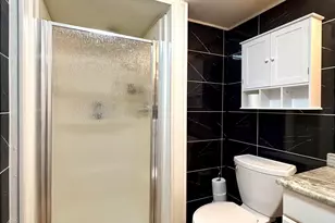 22727 Renford St, Novi, MI 48375 - Photo 34