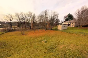 9536 Natala Ln, Battle Creek, MI 49014 - Photo 10