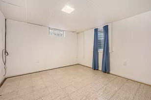 3922 Croyden Ave, Kalamazoo, MI 49006 - Photo 16