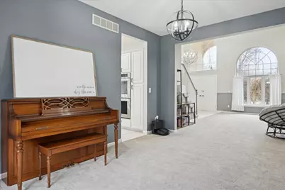 1985 Christopher Court, West Bloomfield, MI 48324 - Photo 10