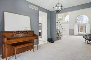 1985 Christopher Ct, West Bloomfield, MI 48324 - Photo 10