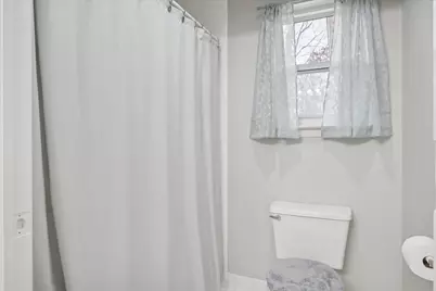 1985 Christopher Court, West Bloomfield, MI 48324 - Photo 34