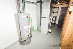 9375 Russell Dr, Greenville, MI 48838 - Photo 30