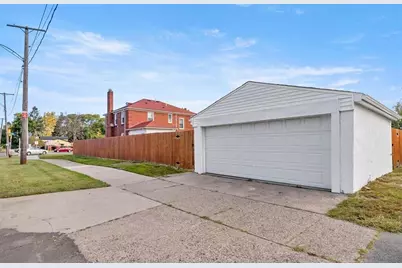 3925 W Outer Drive W, Detroit, MI 48221 - Photo 32