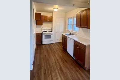 2217 Third Street, Trenton, MI 48183 - Photo 2