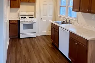 2217 3rd St, Trenton, MI 48183 - Photo 2