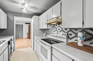 646 S Shore Dr, Portage, MI 49002 - Photo 22