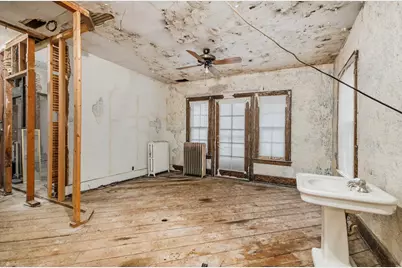 1038 Parker Street, Detroit, MI 48214 - Photo 8